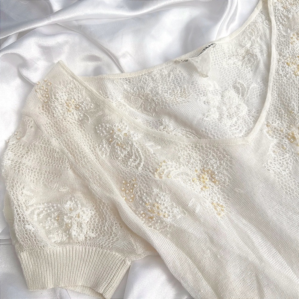 Vivienne Tam Ivory Knit Top Floral Lace Pearl Beaded Short Sleeve V-Neck Cream